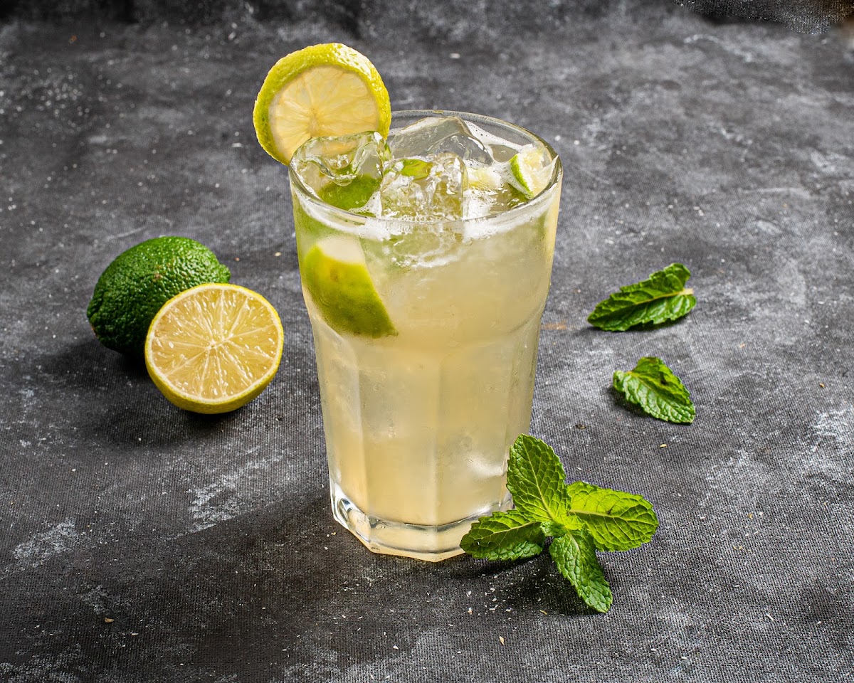 Quiosque Lisboa - Praca das Flores - 2