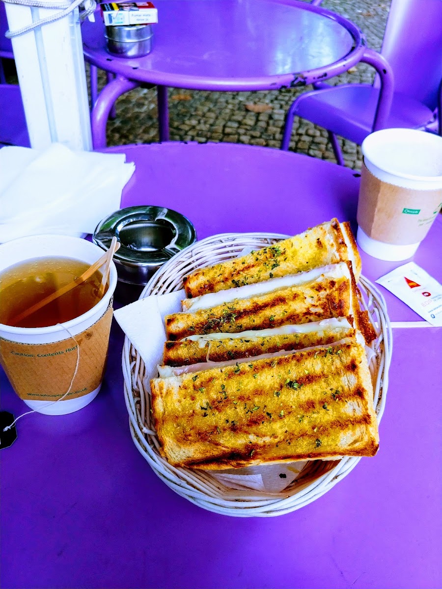 Quiosque Lisboa - Praca das Flores - 7